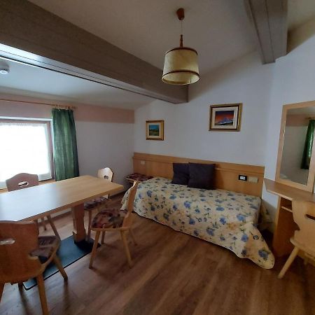 Dolomiti Appart&Rooms Varena Eksteriør bilde