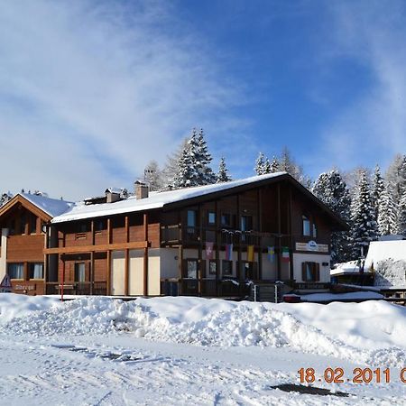 Dolomiti Appart&Rooms Varena Eksteriør bilde